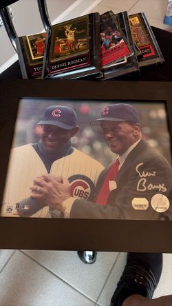 Beautiful professionally framed authentic hologram of Sammy Sosa and Mr cub Ernie banks