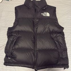  North Face Men’s 1996 Retro Nuptse Vest 