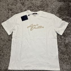 Lv Shirt Size L