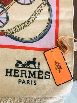 Great Gift!  Hermes shawl/wrap cashmere/silk