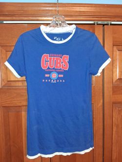 WOMENS LARGE CHICAGO CUBS SHIRT FROM G-III FOR HER