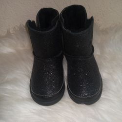 Ugg Size 7 Children Girl Boots New