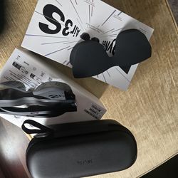 RayNeo Air 3s Pro AR glasses