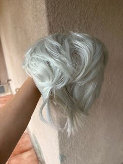 White wig