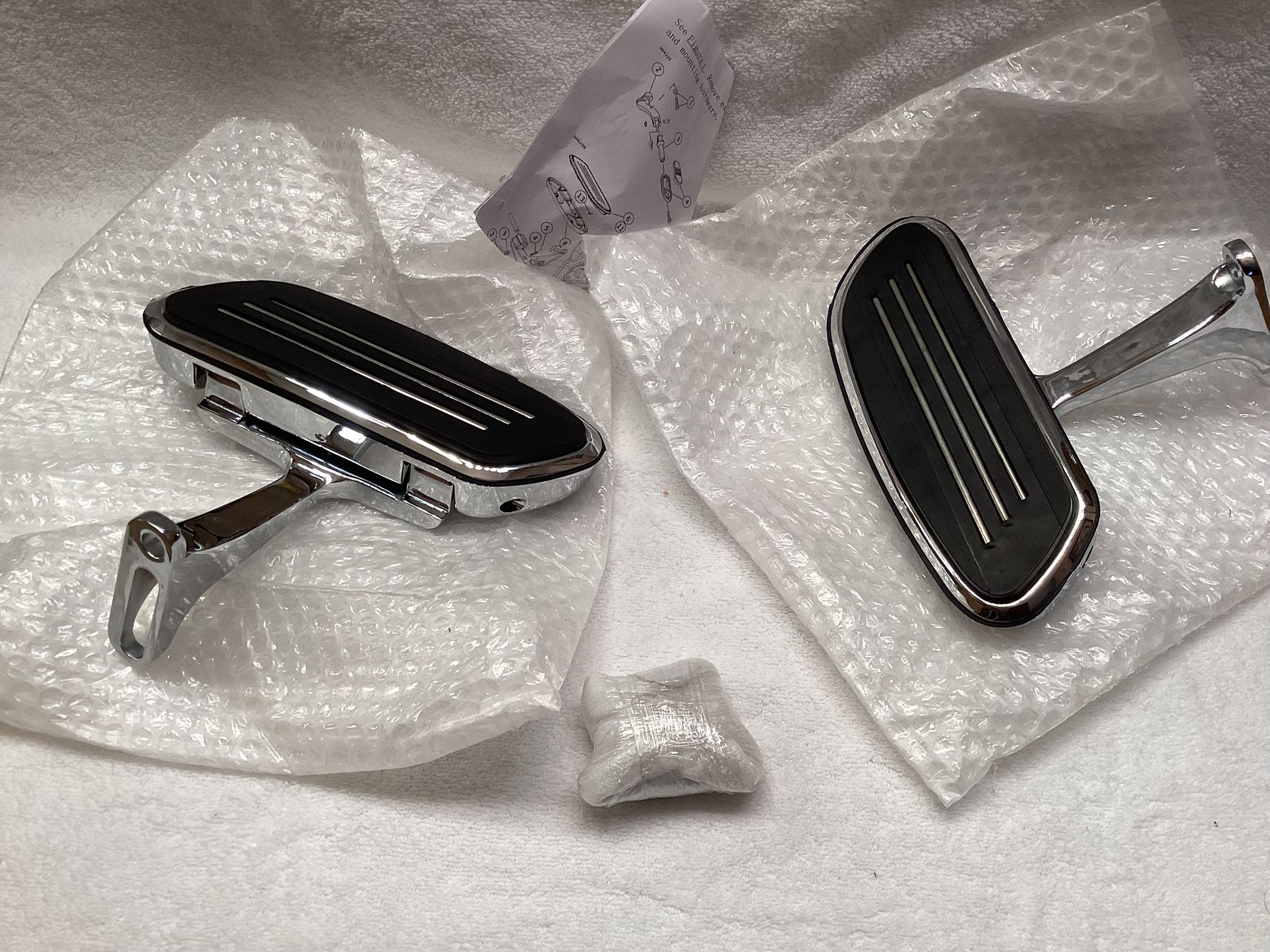Motorcycle Chrome Passenger Footboard with Mount Bracket