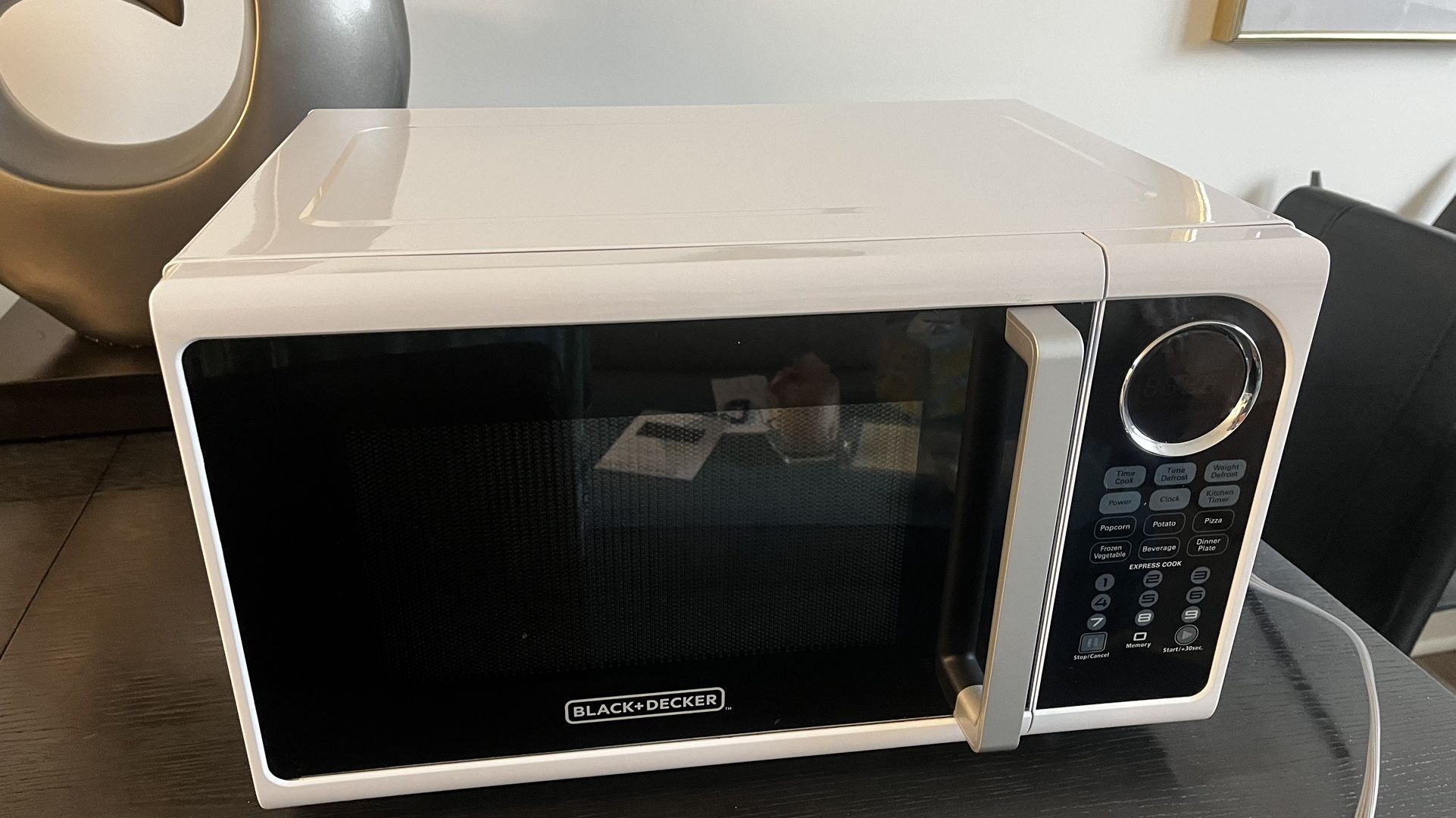 Black & Decker 900 W Microwave