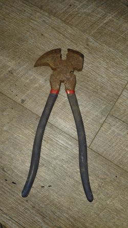 Fence Plier Tool