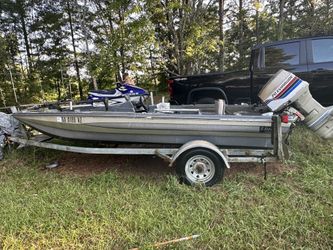 1977 Tritton Bass boat