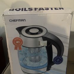 Chefman Rapid Boil Electric Kettle