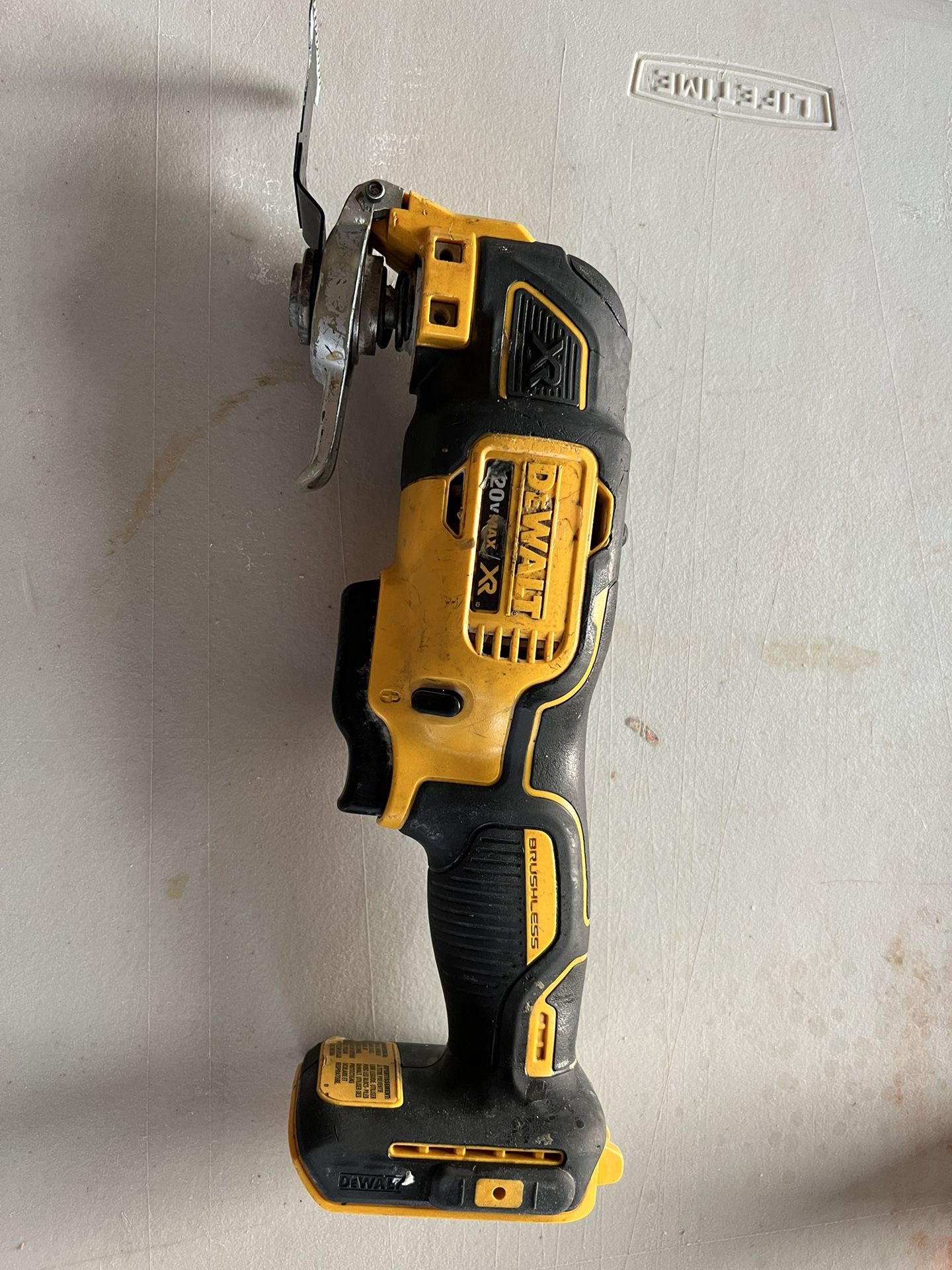Dewalt Oscillating Mult-Tool