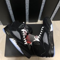 Air jordan 5s  BLACK METALLIC REIMAGINED many more colors available 