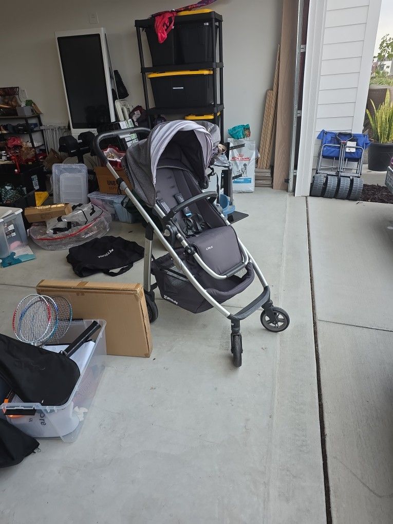 UppaBaby Cruz Stroller
