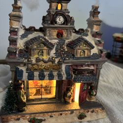 Lighted Vintage Christmas Village Perfect Condition 