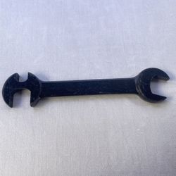 Vintage KLEIN TOOLS Nice BELL SYSTEM C, 3 Way Open End Multi Wrench