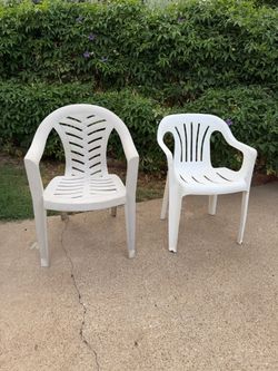 White Plastic Outdoor Patio Chairs – Set of 2