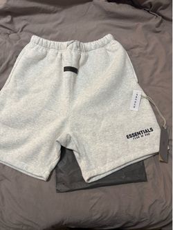 Essentials Short
