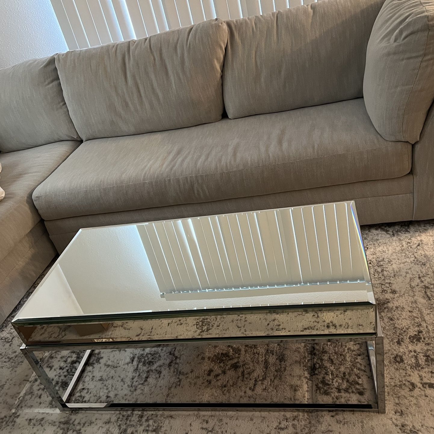 Beautiful Mirror Coffee Table 