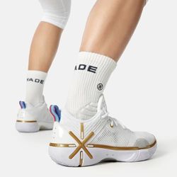 LI-NING Wade Shadow 11.5 Men's Lightweight Rebound Anti Slip Professional Basketball On-Court Shoes 