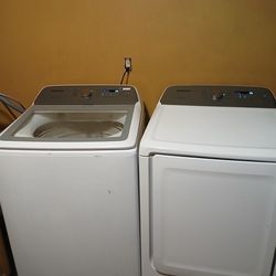 Samsung Washer And Dryer Set