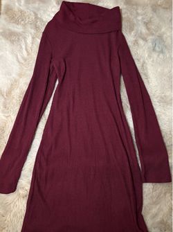 Burgundy Ribbed Knit Turtleneck Sweater Dress