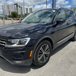 2018 Volkswagen Tiguan · 2.0T SEL 4MOTION Sport Utility 4D