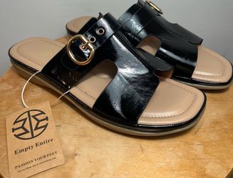 Women's sandals. Size 10. $25.