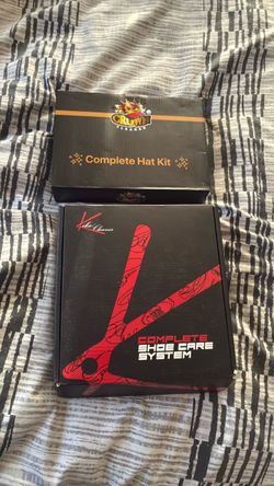 Shoe and hat cleaning kit