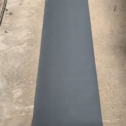 Barefoot Brand Yoga Mat And Block