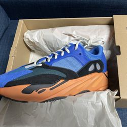 Yeezy Boost 700 Bright Blue Size 10