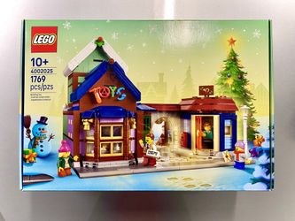 Lego 2025 employee set Christmas house