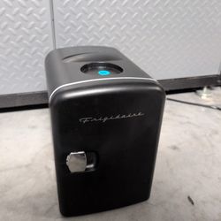 Firgidaire Mini Fridge