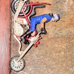 1970’s Hot Wheels Rumbler With Rider