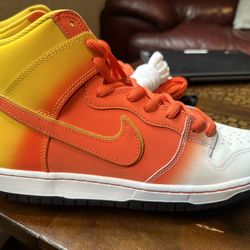 Nike SB Dunk High Sweet Tooth Edition