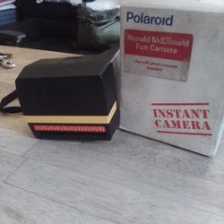 Polaroid Camera 