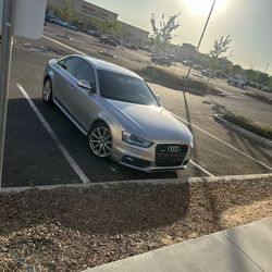 Audi A4 Premium Plus Turbo Quattro 