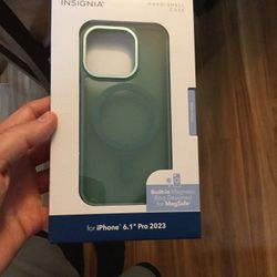 iPhone 15 MagSafe Case