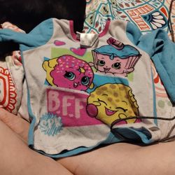 A Shopkins Nightgown Set Top And Bottom
