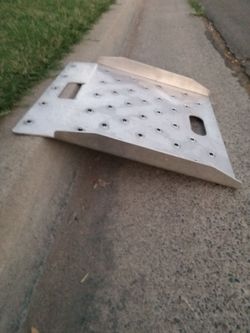 Ramp with Carry Handles