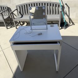 Desk Or Make Up Desk 