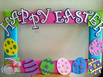 Picture frame decorated for easter.