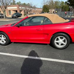 1994 Ford Mustang