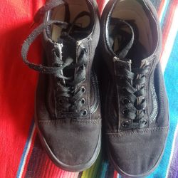 Tenis Vans Semi Nuevo Sizes 4 ,5