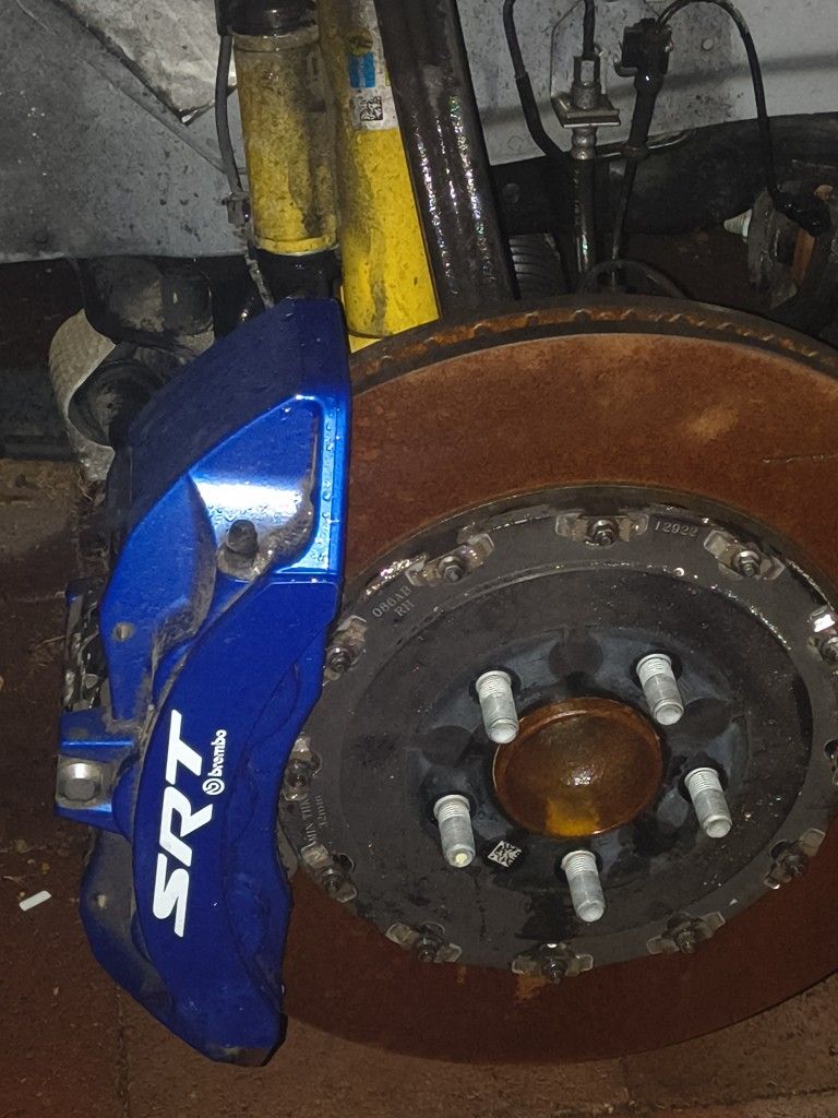 Rotors And Calipers For 2022 Dodge Charger Hellcat Red Eye widebody 
