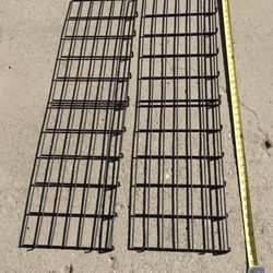 2 Metal Shelfs