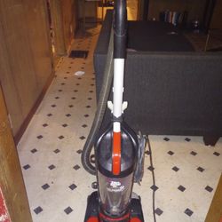 Vacuum Cleaner 