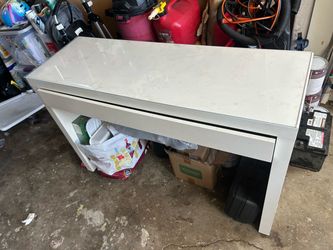 IKEA MALM Dressing Table