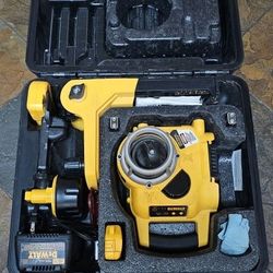 
DEWALT DW077 Rotary Laser Level With Remote Dw0772 Dw0774