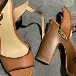 Micheal Kors Heels