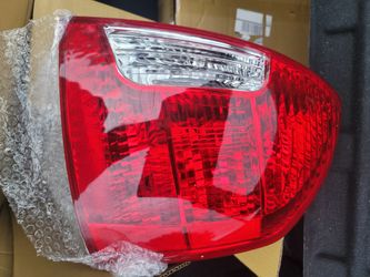 Hyundai Accent 06-10 Rear Taillights New!