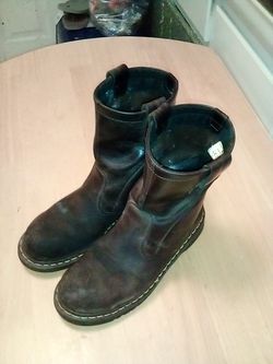 Very used Dr Martens 9 mens